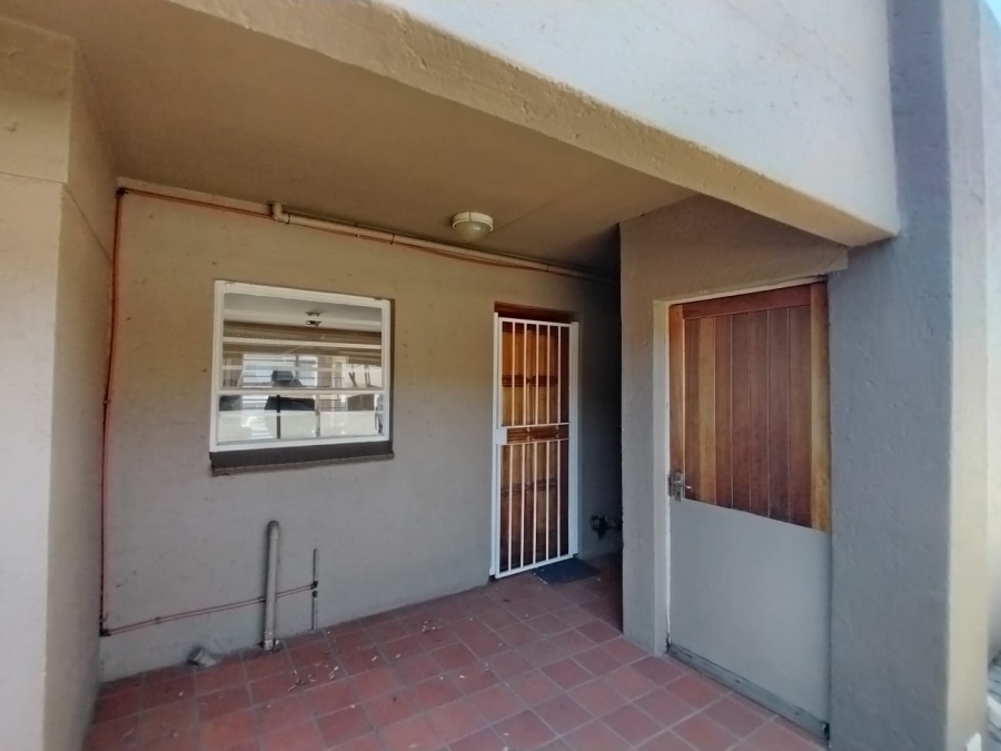 3 Bedroom Property for Sale in Geelhoutpark North West